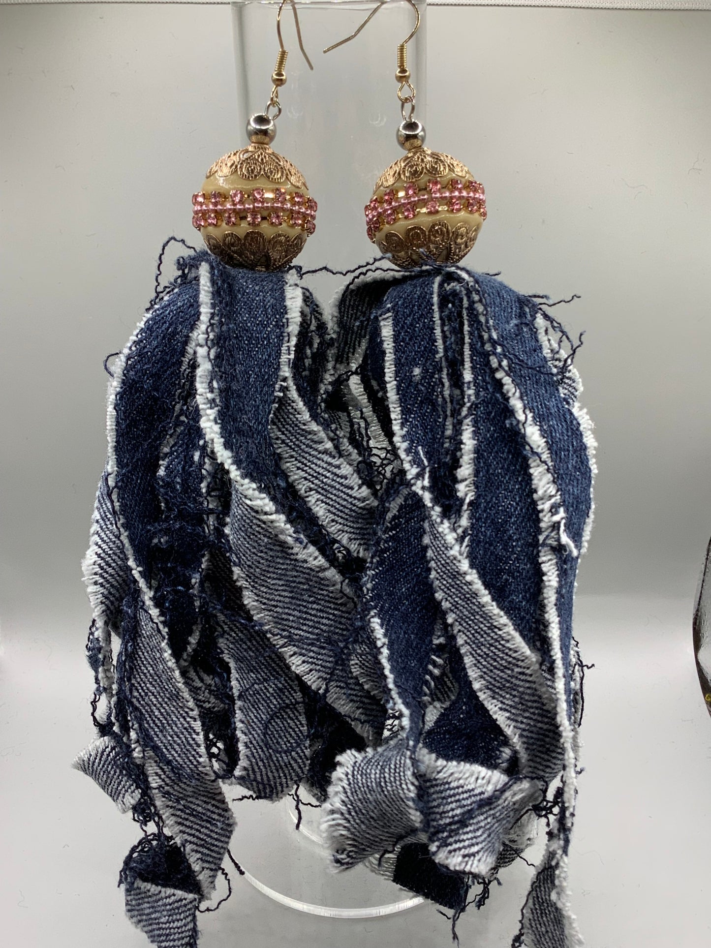 Blue Jean w/Gold & Pink Bead