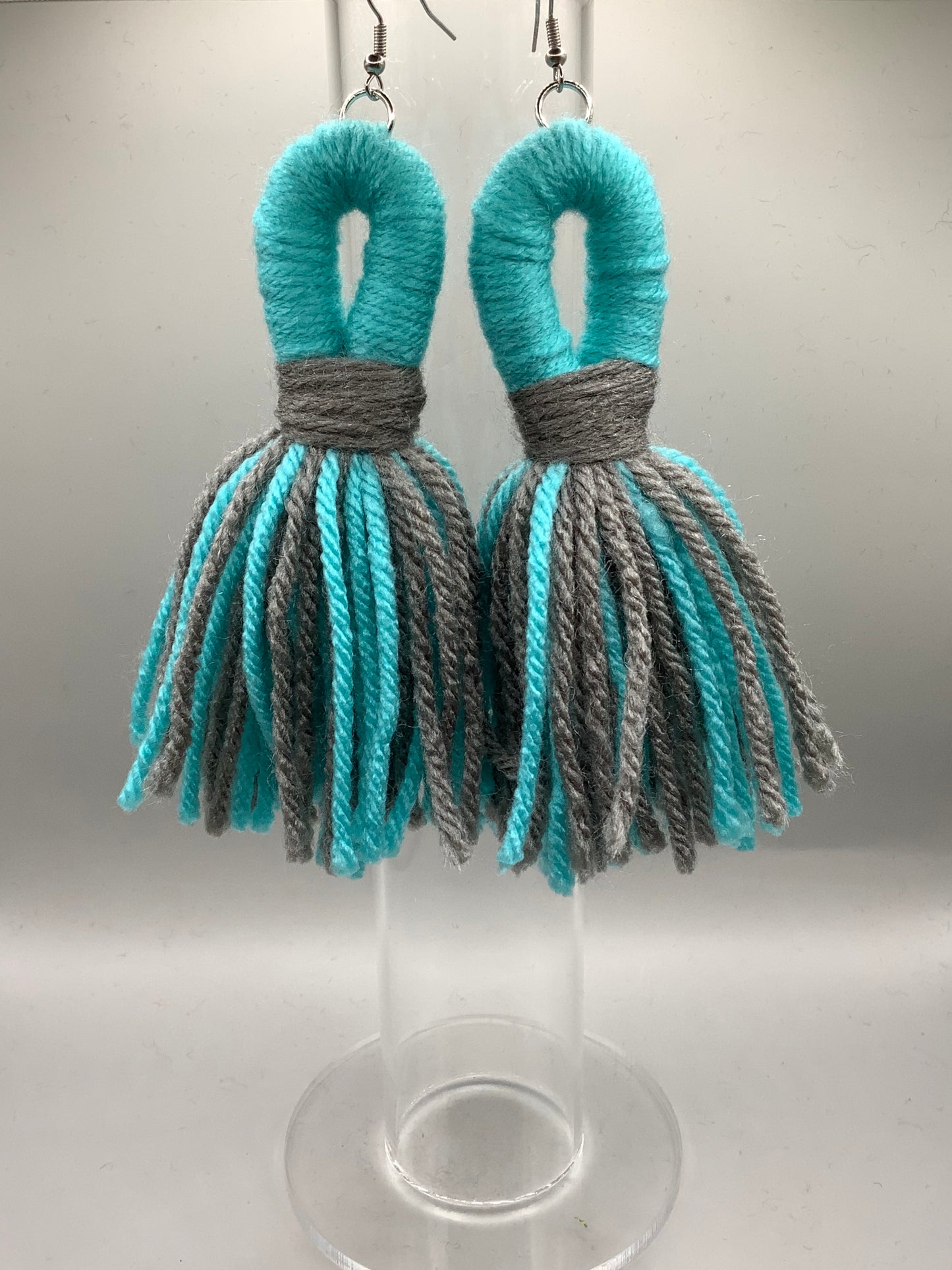 Turquoise and Gray Loop