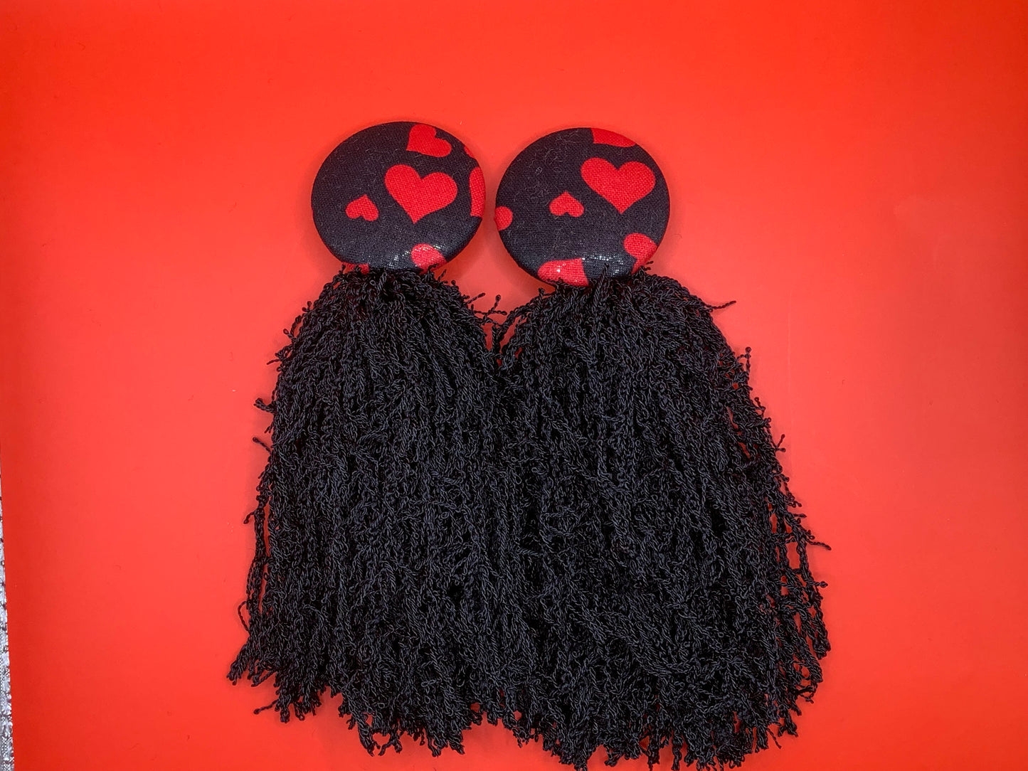 Red Hearts w/Black Scrubby